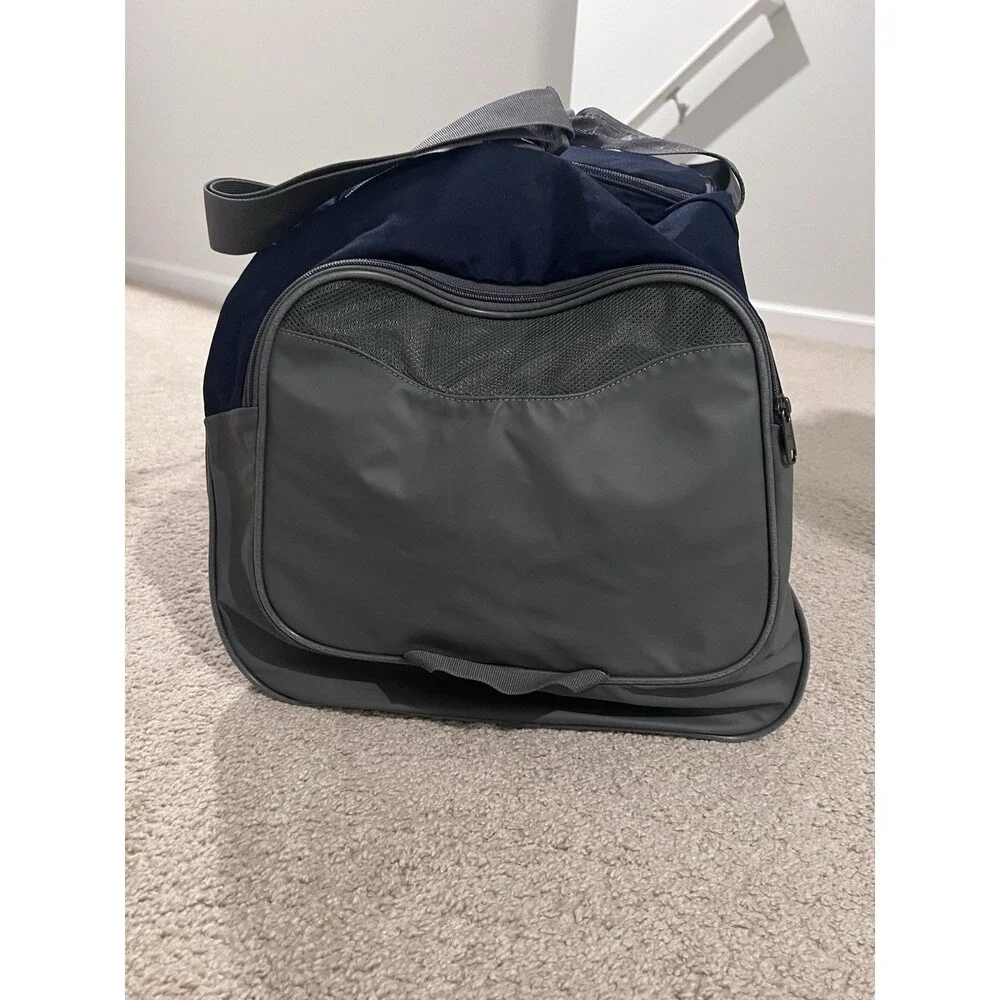 Under Armour UA Storm Duffle Bag Navy Blue Gray OSFM Water Resistant Gym Travel